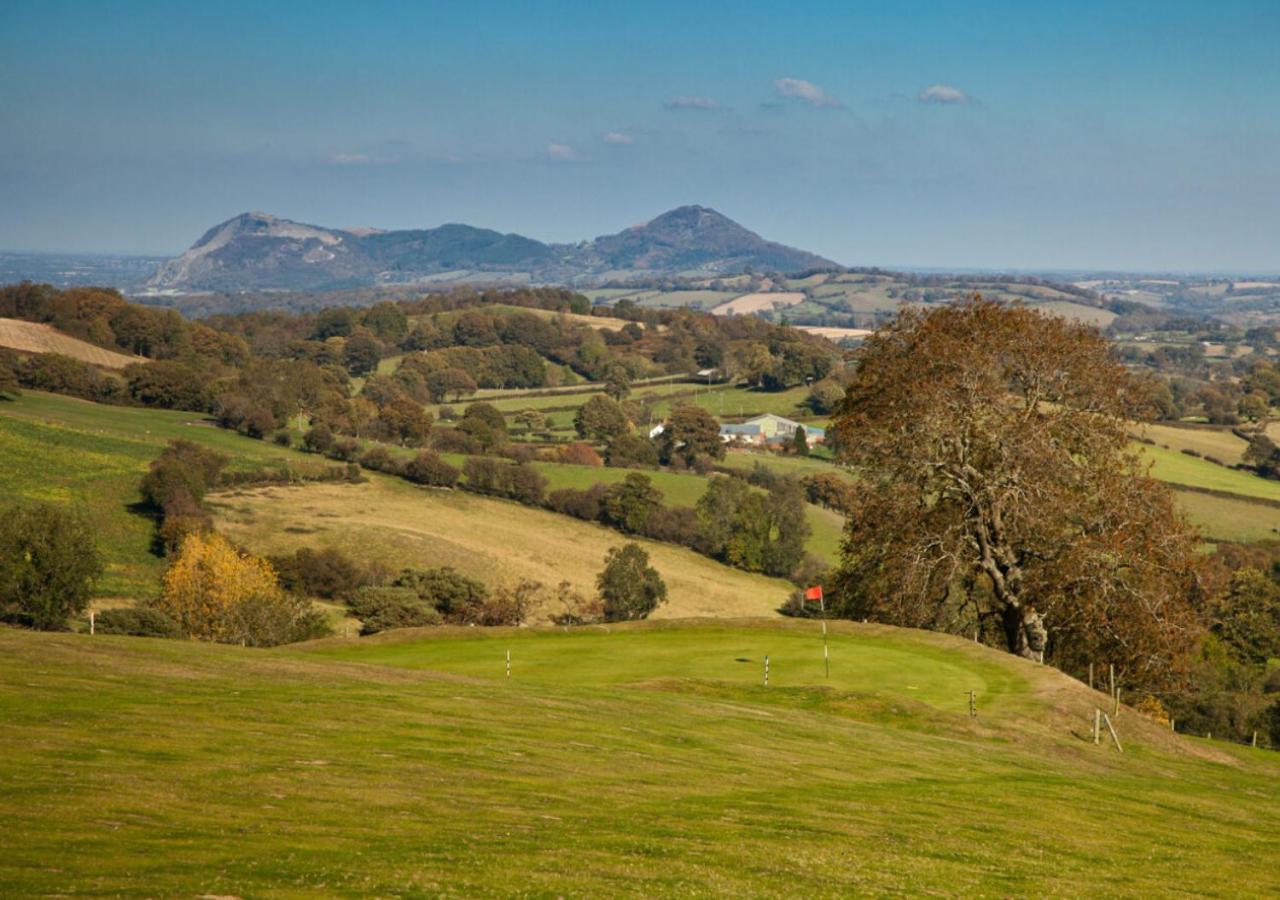 Вилла Gors Llanfair Caereinion Экстерьер фото